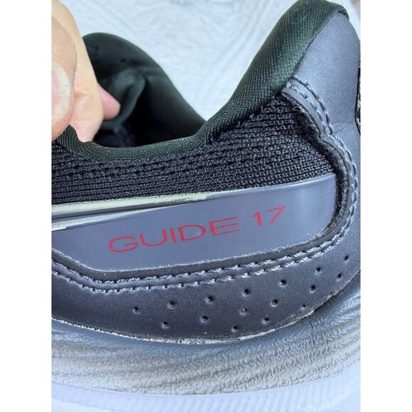 Saucony Men\'s Black White 10.5 Guide 17 Lace Up Running Shoes Stability Comfort main image 12
